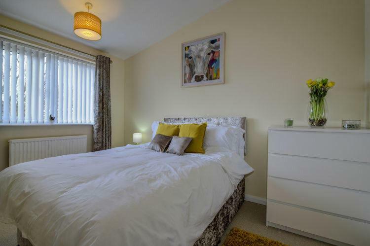 Newly Renovated Modern Home Manchester Eksteriør bilde